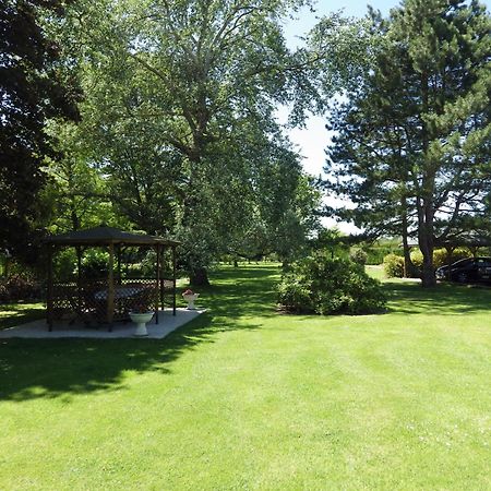 Bed and Breakfast Pressoir Les Campenottes Beuzeville Exterior foto