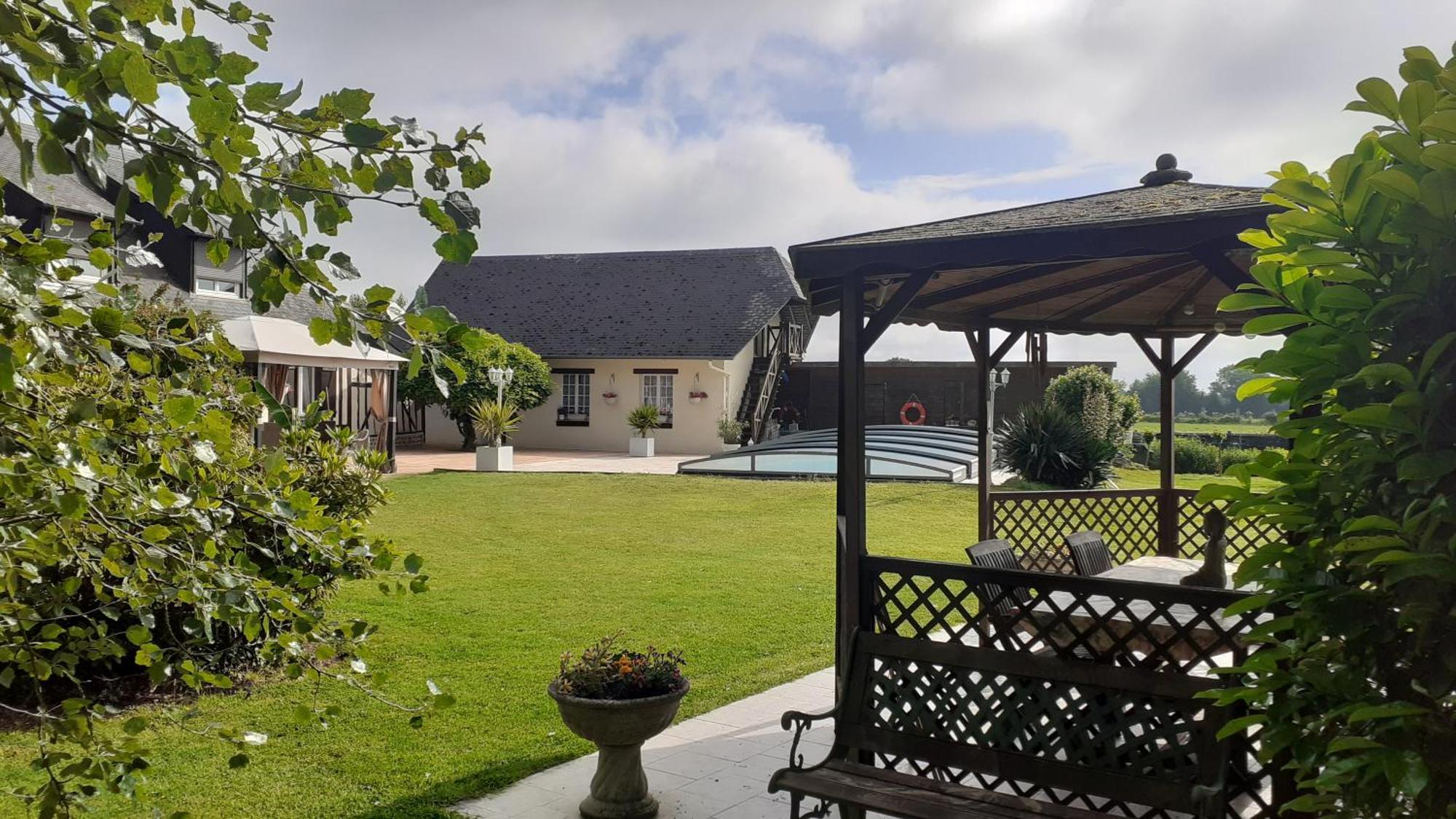 Bed and Breakfast Pressoir Les Campenottes Beuzeville Exterior foto